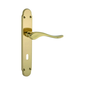 Claudia for doors on plate