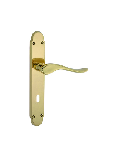 Claudia for doors on plate